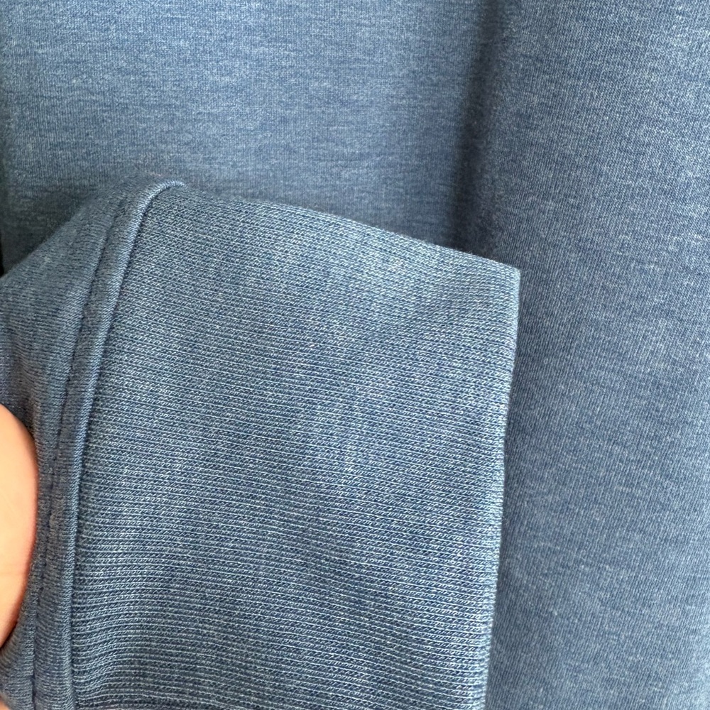 Outdoor Research Blue Cropped Essential Fleece Crewneck Sweatshirt Womens Small - Picture 8 of 9